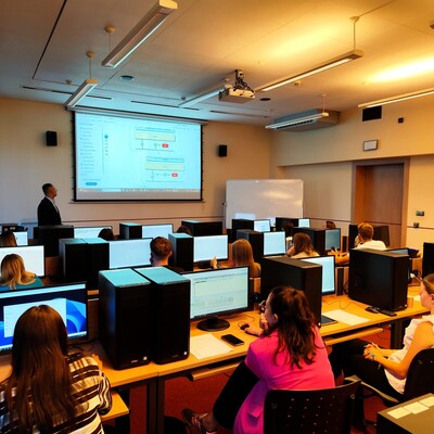 Zajęcia w Laboratorium Komputerowym