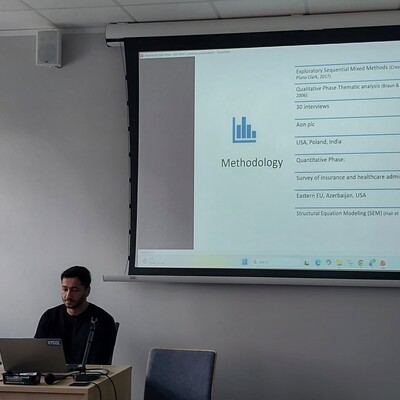 Wykładowca prowadzący zajęcia