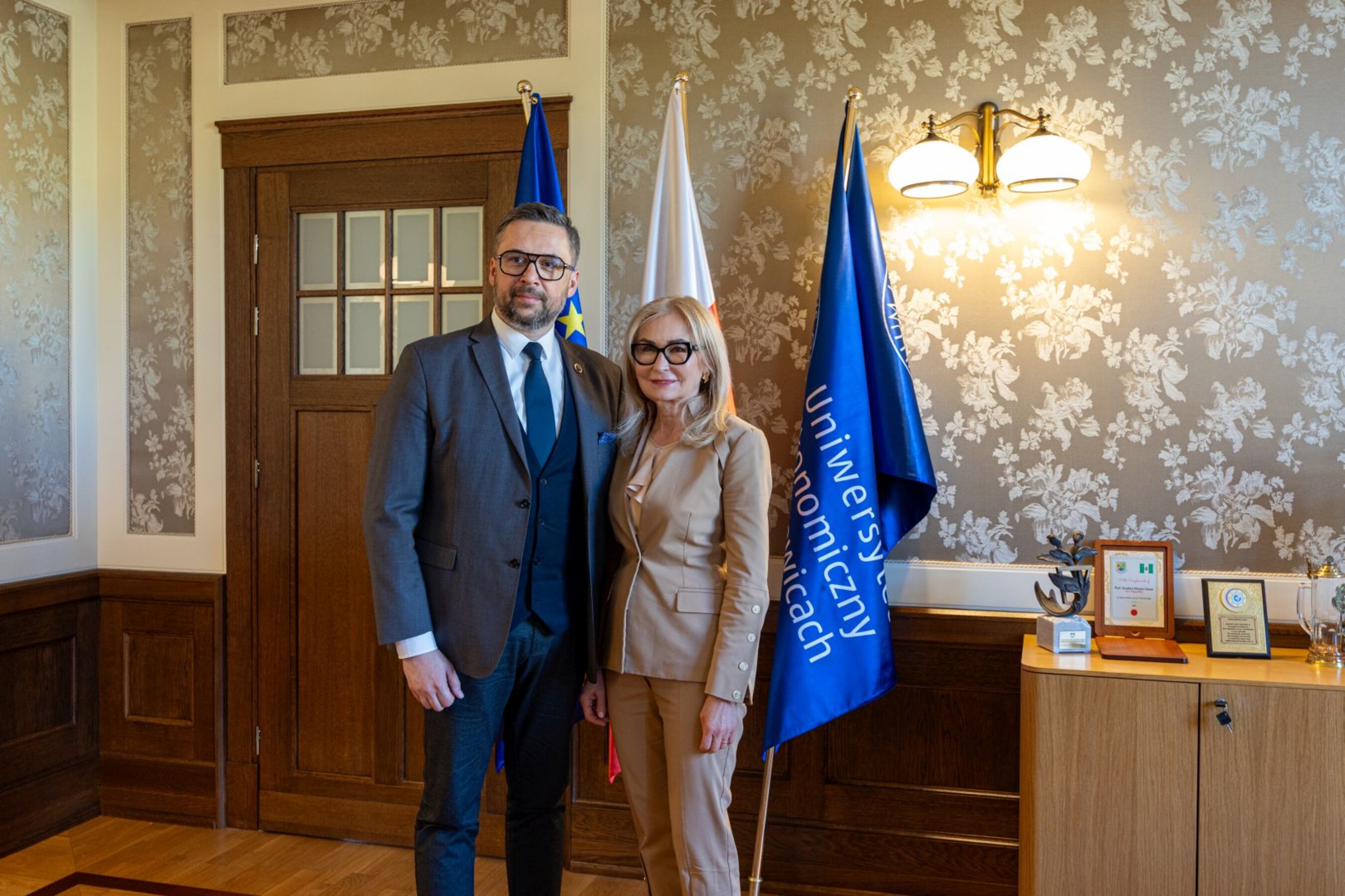 23 04 2026 Minister UEKat  1 