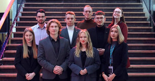 zdjęcie grupowe parlamentu studenckiego ue kato