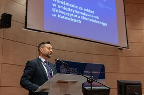 prof. Smyczek
