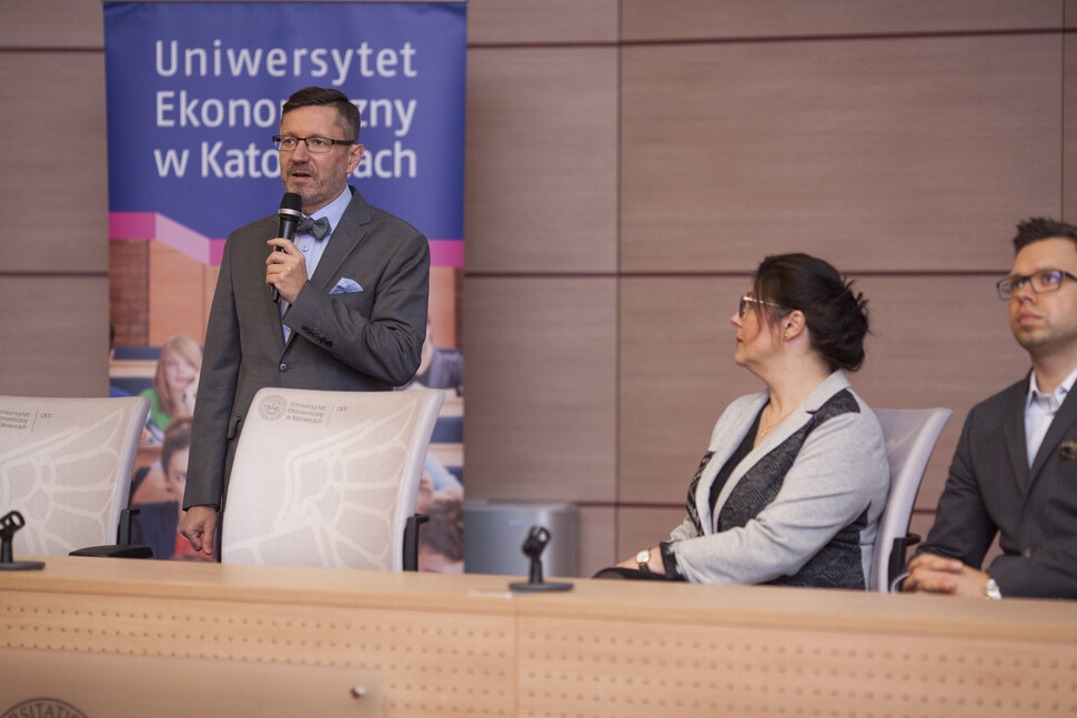 Ochrona informacji w dobie cyfryzacji [relacja z konferencji]