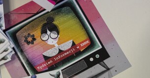 pocztówka promująca Tydzień Informacji