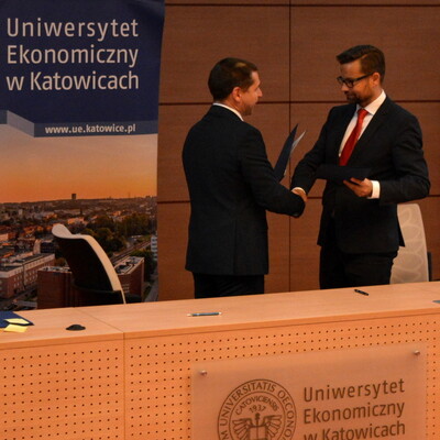 Podpisanie kolejnych umów partnerskich ze szkołami