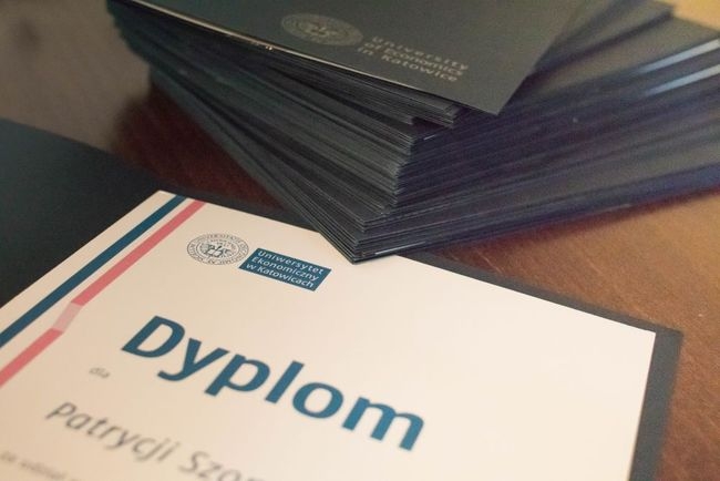 Zakończenie semestru Ekonomii dla Liceum i Technikum