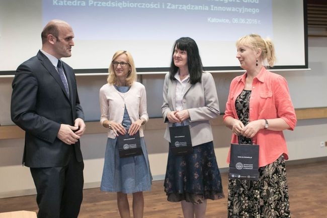 Zakończenie semestru Ekonomii dla Liceum i Technikum